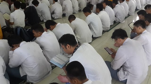 SMA (Sekolah Menengah Atas)